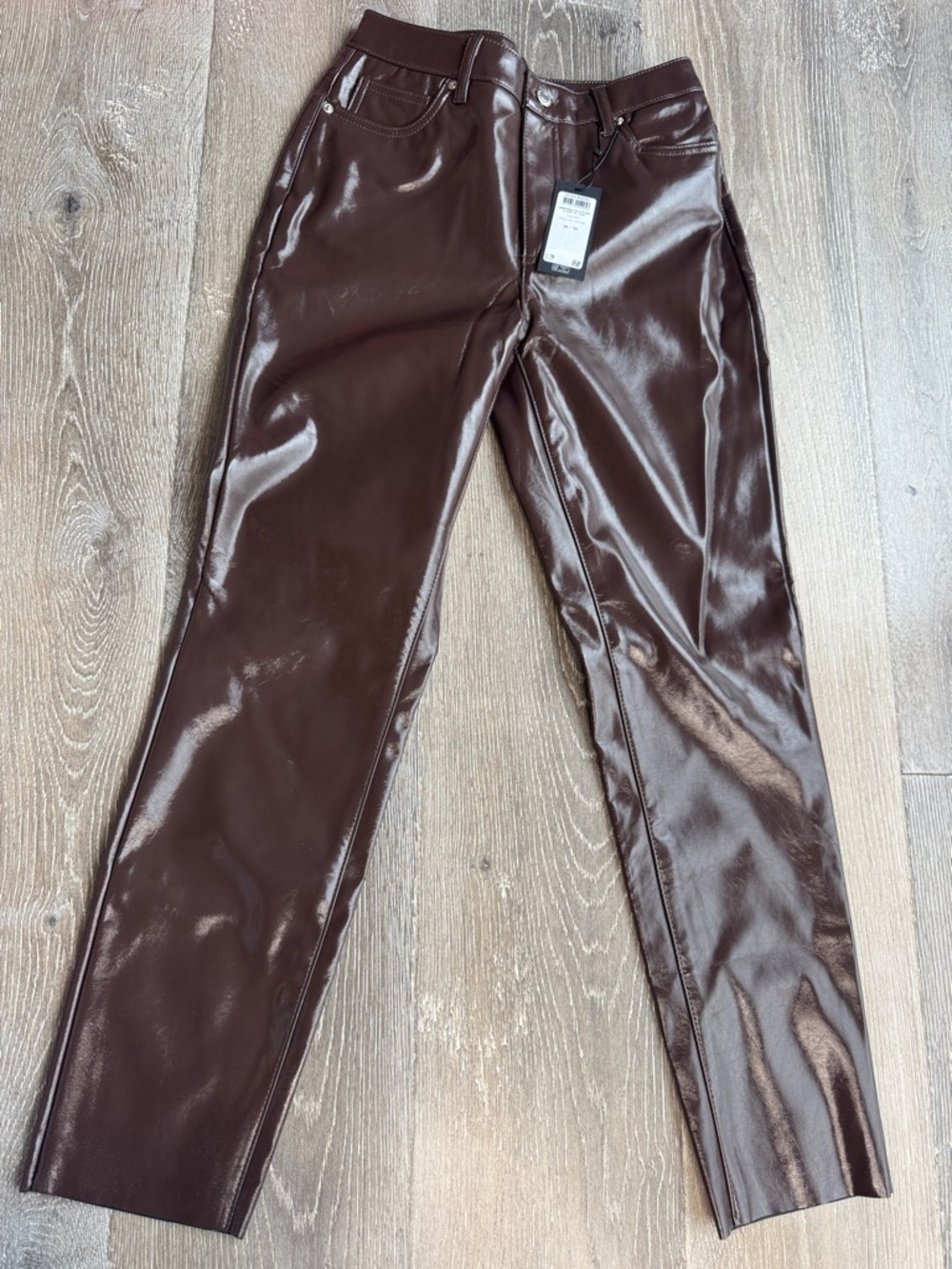 Vero Moda Shiny Faux Leather Pants in Coffee Brown AZ0525